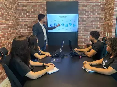 image-element-slide3